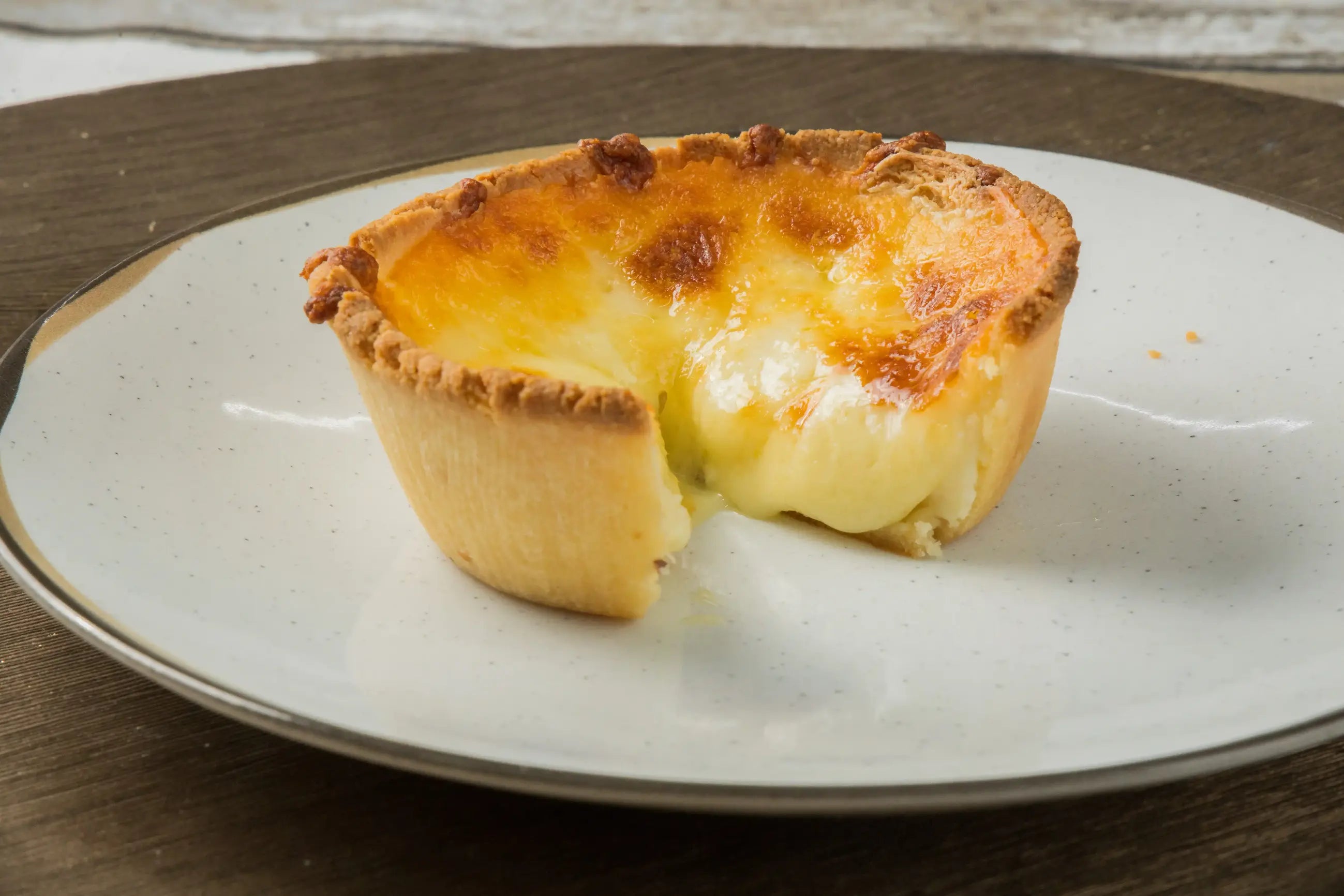 Empada Low Carb de Requeijão com Queijo Muçarela (pacote com 2 und) - Flor de Amendoa - Produtos Low Carb