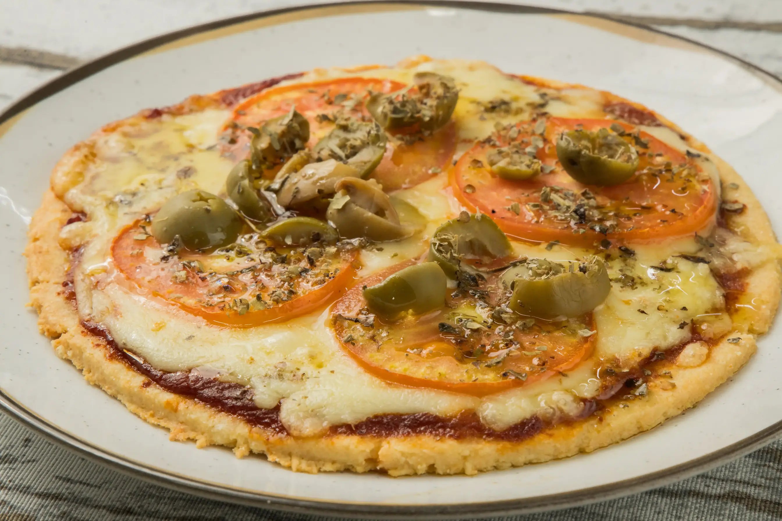 Pizza Low Carb Napolitana - Flor de Amendoa - Produtos Low Carb