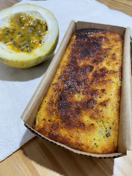 Bolo Caseirinho de Maracujá - Flor de Amendoa - Produtos Low Carb